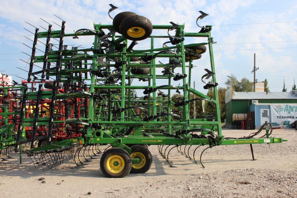 Kartoffelpflegetechnik des Typs John Deere 980,  in Кіровоград (Bild 4)