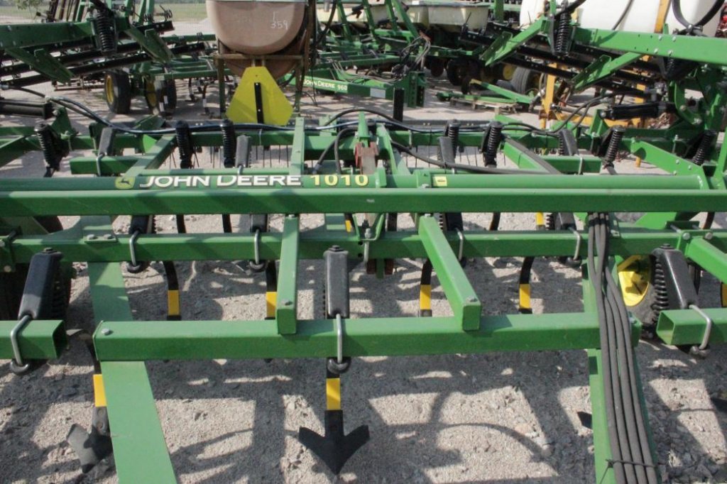 Kartoffelpflegetechnik des Typs John Deere 1010,  in Кіровоград (Bild 4)