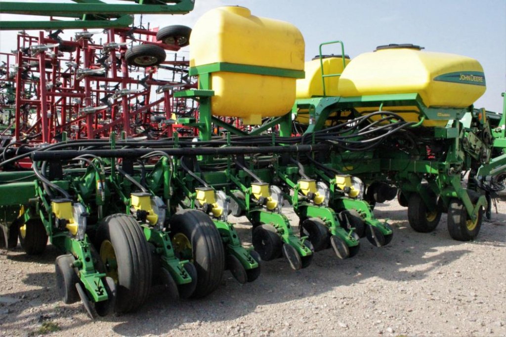 Sämaschine des Typs John Deere 1770,  in Кіровоград (Bild 2)