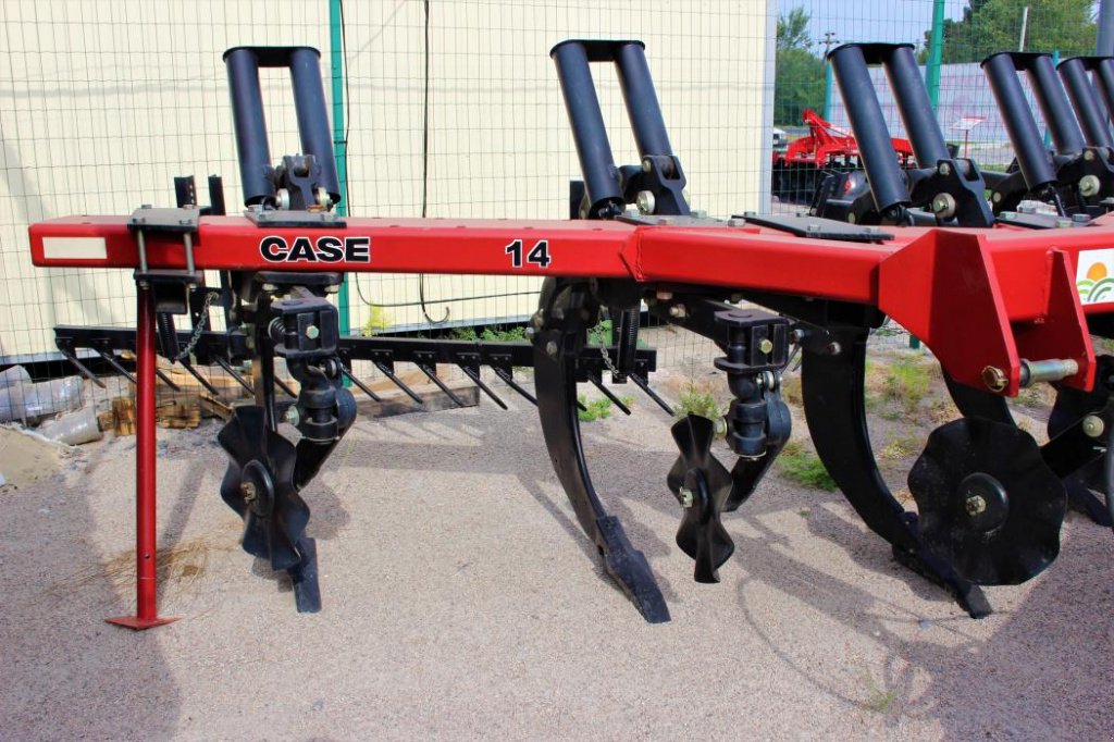 Spatenpflug des Typs Case IH 14 Ripper,  in Кіровоград (Bild 1)