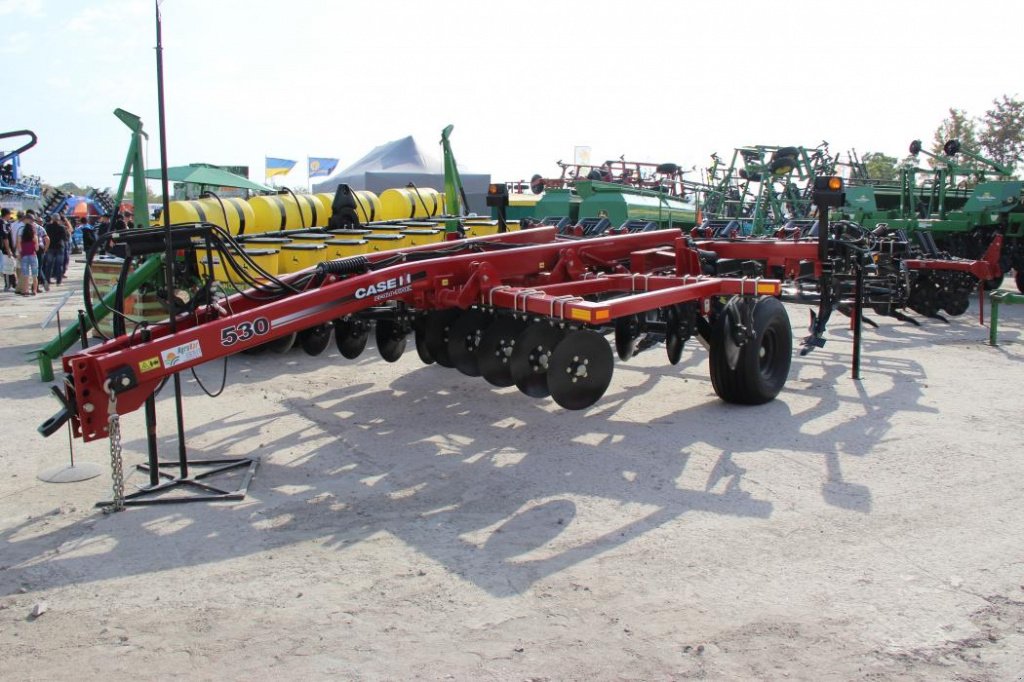 Spatenpflug des Typs Case IH Ecolo Tiger 530C,  in Кіровоград (Bild 1)