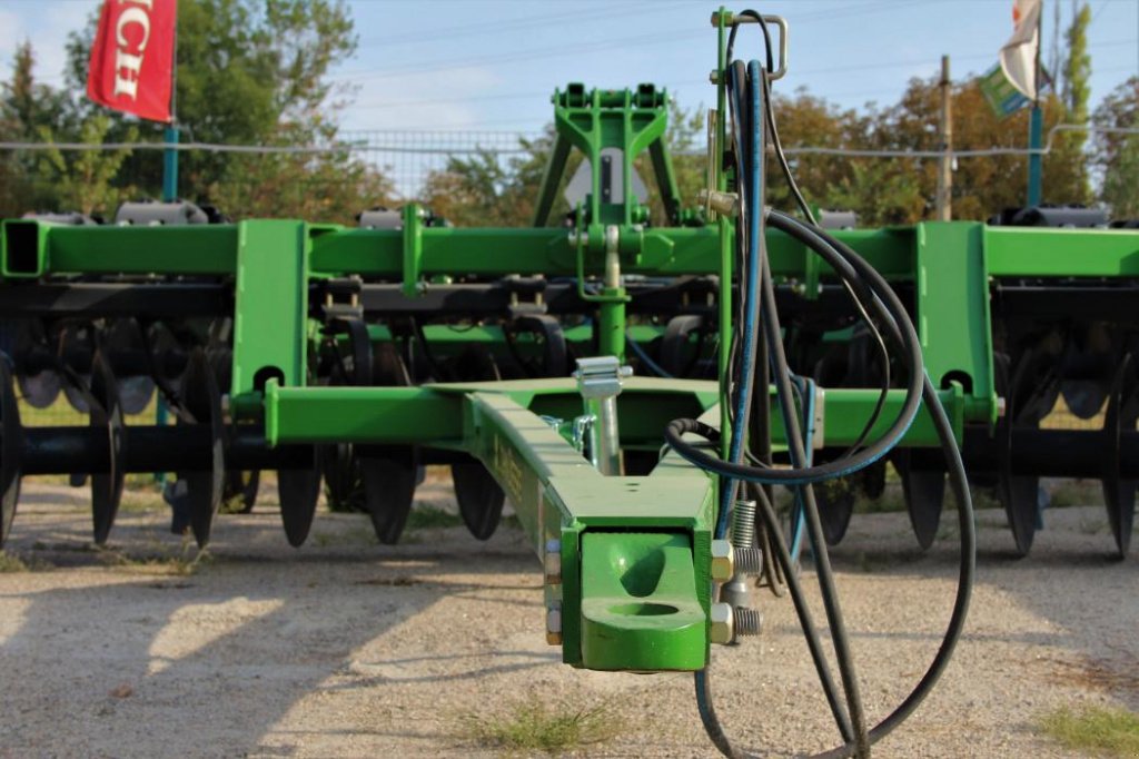 Spatenpflug des Typs John Deere 510,  in Кіровоград (Bild 2)