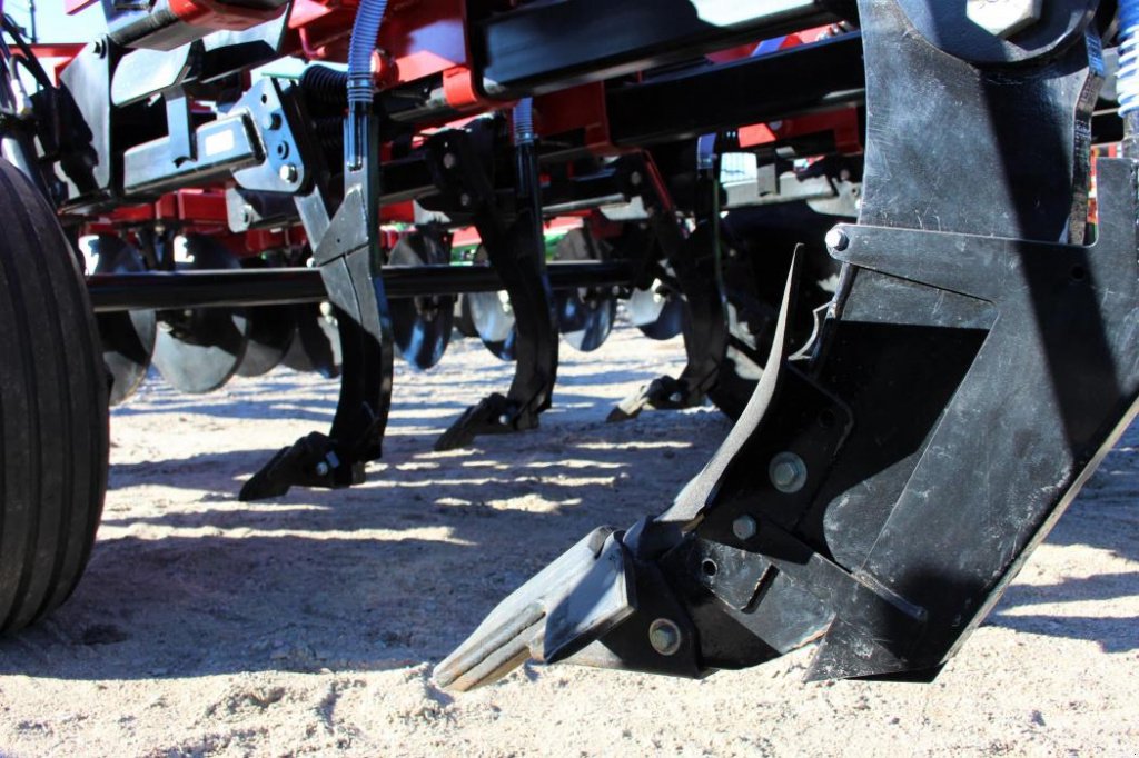 Spatenpflug des Typs Case IH Ecolo Tiger 530C, Gebrauchtmaschine in Кіровоград (Bild 8)