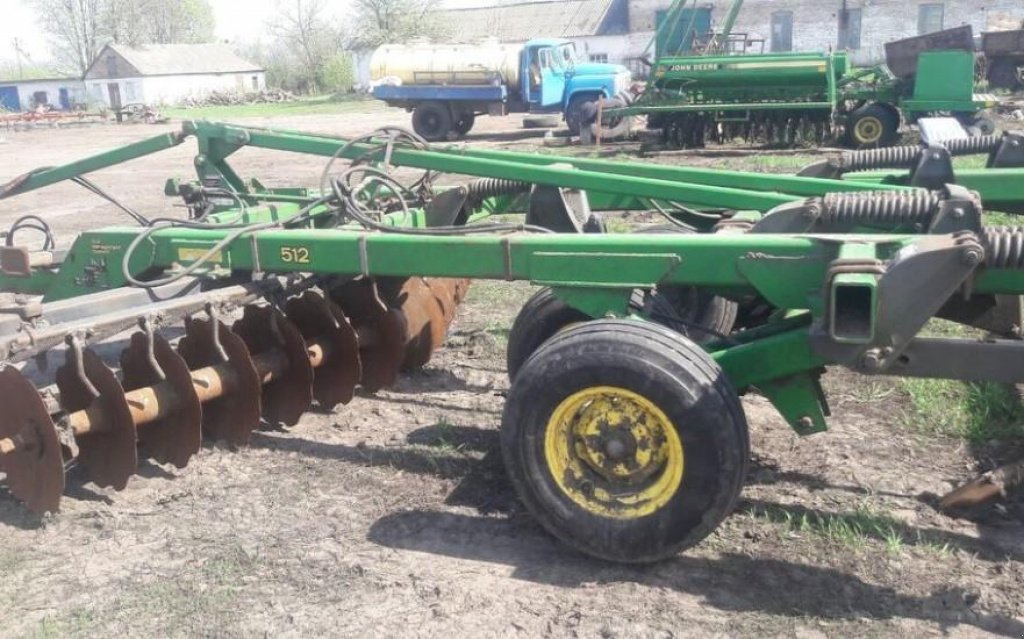 Spatenpflug des Typs John Deere 512/3,8m,  in Київ (Bild 3)