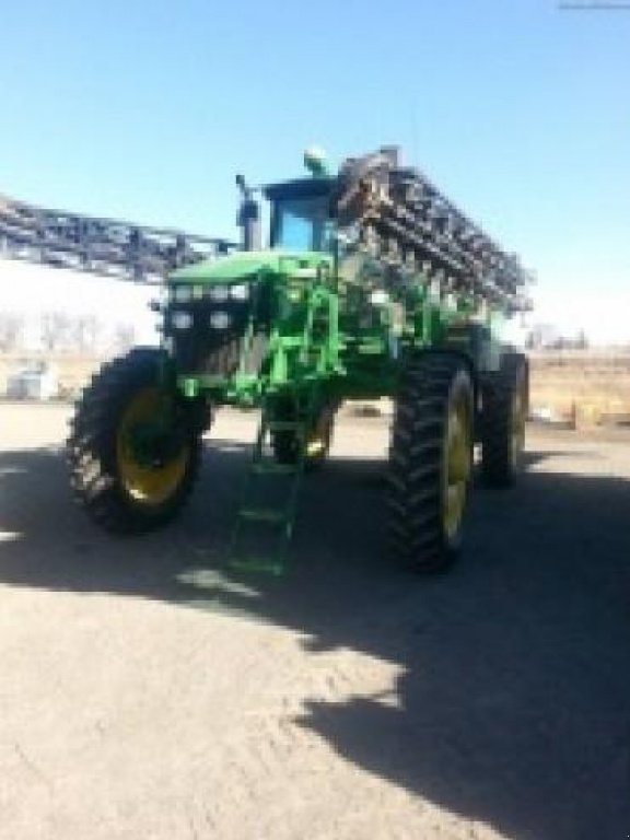 Selbstfahrspritze des Typs John Deere 4730,  in Київ (Bild 1)