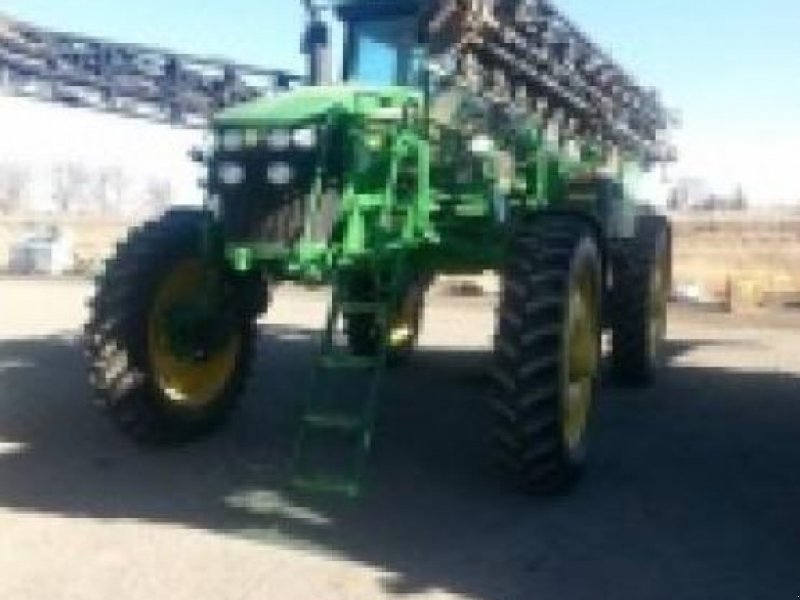 Selbstfahrspritze des Typs John Deere 4730,  in Київ (Bild 1)