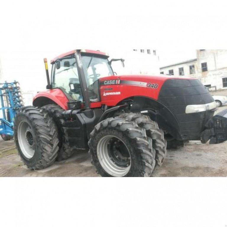 Oldtimer-Traktor des Typs Case IH Magnum 340, Neumaschine in Київ (Bild 1)