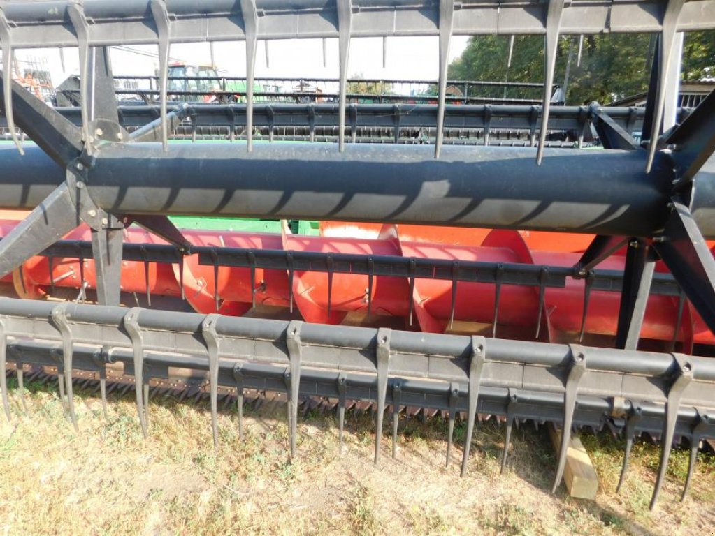 Schneidwerk des Typs Case IH 2020-7,  in Суми (Bild 2)