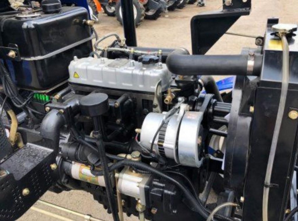 Hopfentraktor des Typs Ditch Witch 244 ATМ, Neumaschine in Київ (Bild 4)