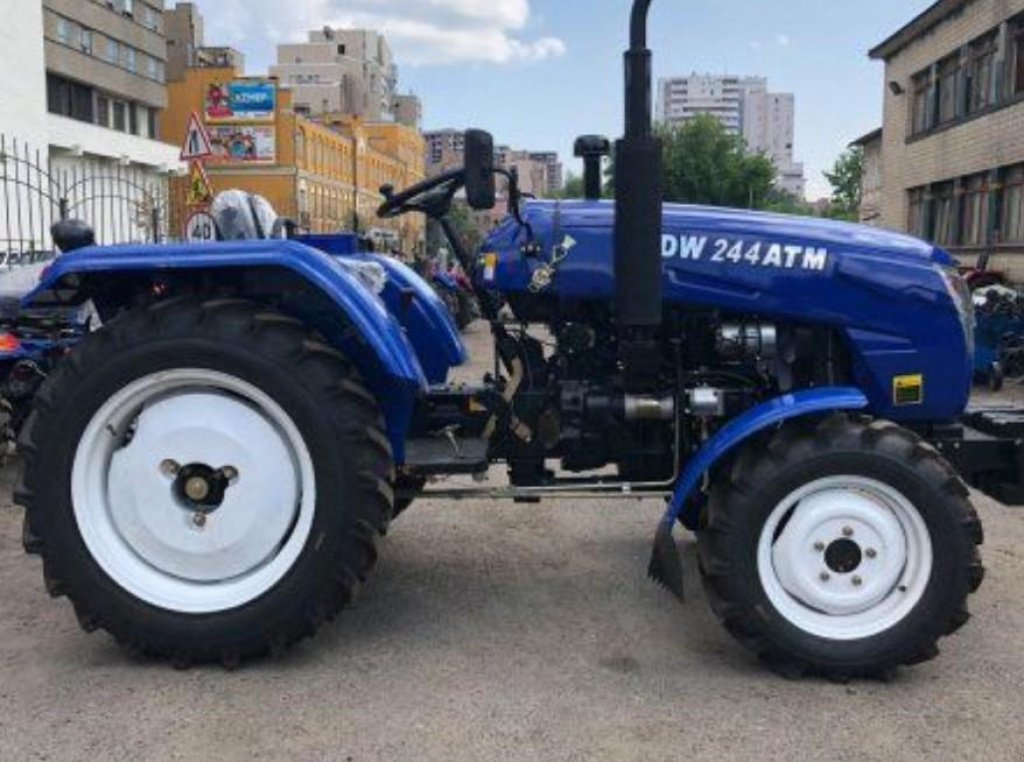 Hopfentraktor des Typs Ditch Witch 244 ATМ, Neumaschine in Київ (Bild 1)