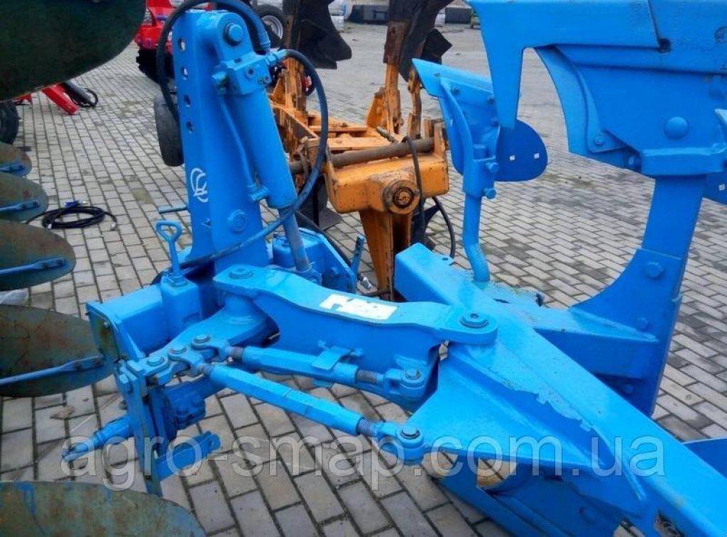 Scheibenpflug des Typs Lemken Opal 110,  in Горохів (Bild 8)
