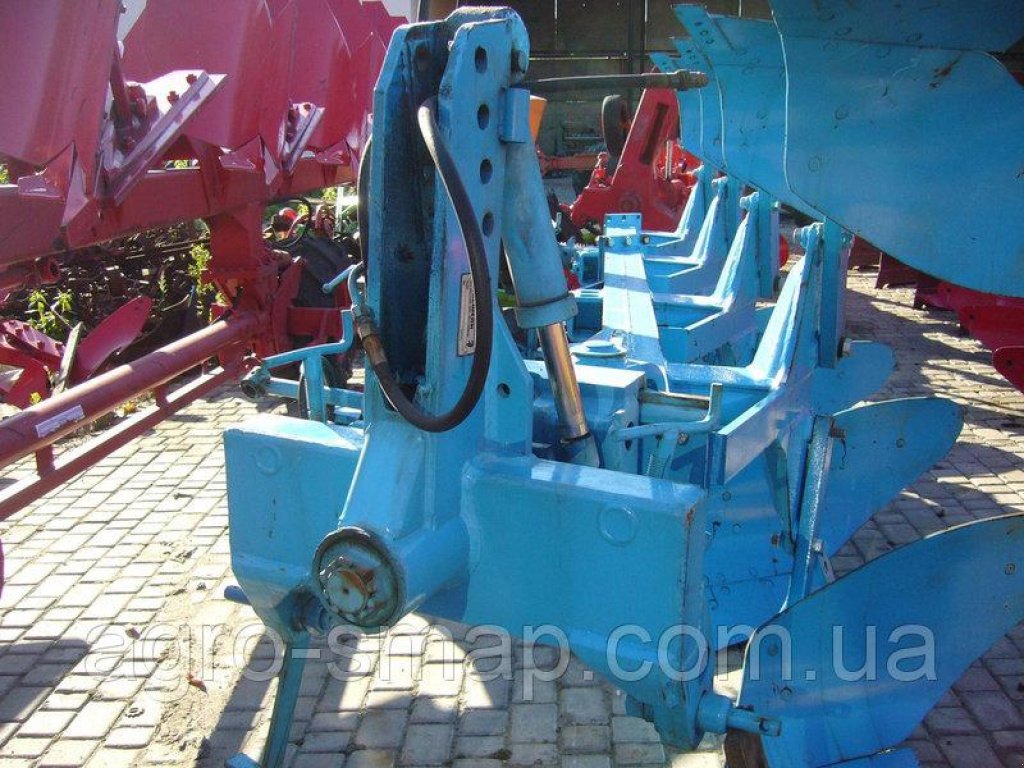 Scheibenpflug des Typs Rabe Werk 4 (3+1),  in Горохів (Bild 5)