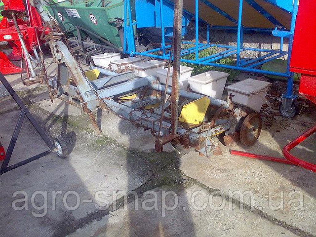 Direktsaatmaschine des Typs Agromet 6,  in Горохів (Bild 1)