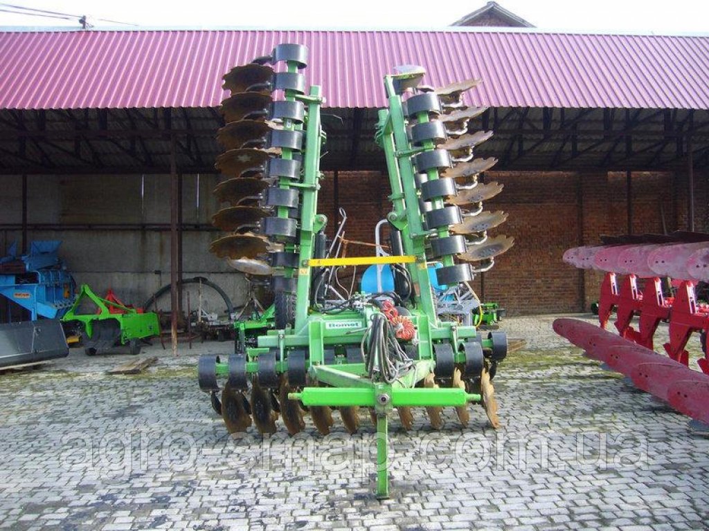 Wiesenegge des Typs BOMET U223,  in Горохів (Bild 10)