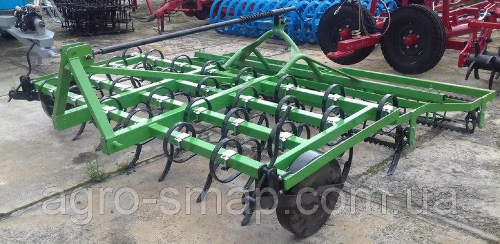 Kartoffelpflegetechnik des Typs BOMET U724/7,  in Горохів (Bild 6)