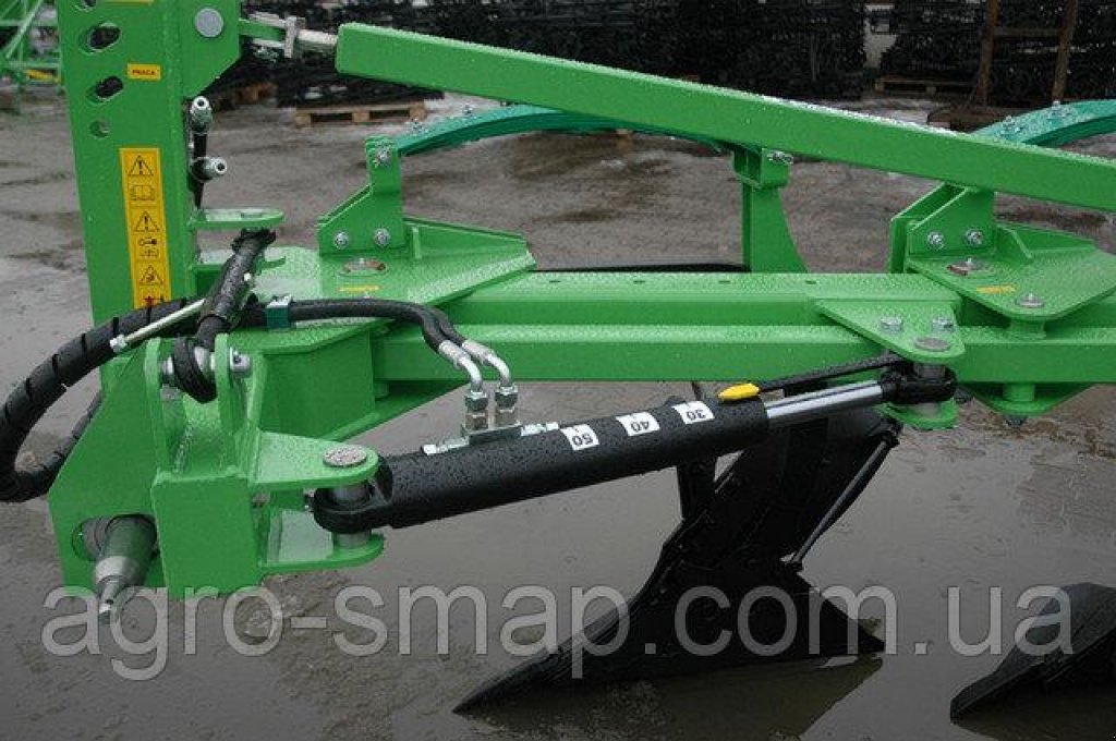 Scheibenpflug des Typs BOMET 5/30,  in Горохів (Bild 2)