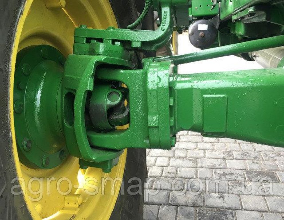 Oldtimer-Traktor des Typs John Deere 4450, Neumaschine in Горохів (Bild 3)