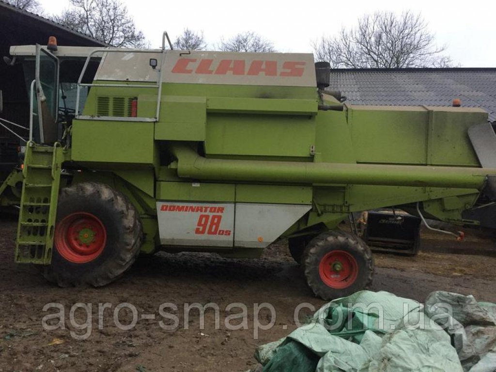 Oldtimer-Mähdrescher des Typs CLAAS Dominator 98,  in Горохів (Bild 9)