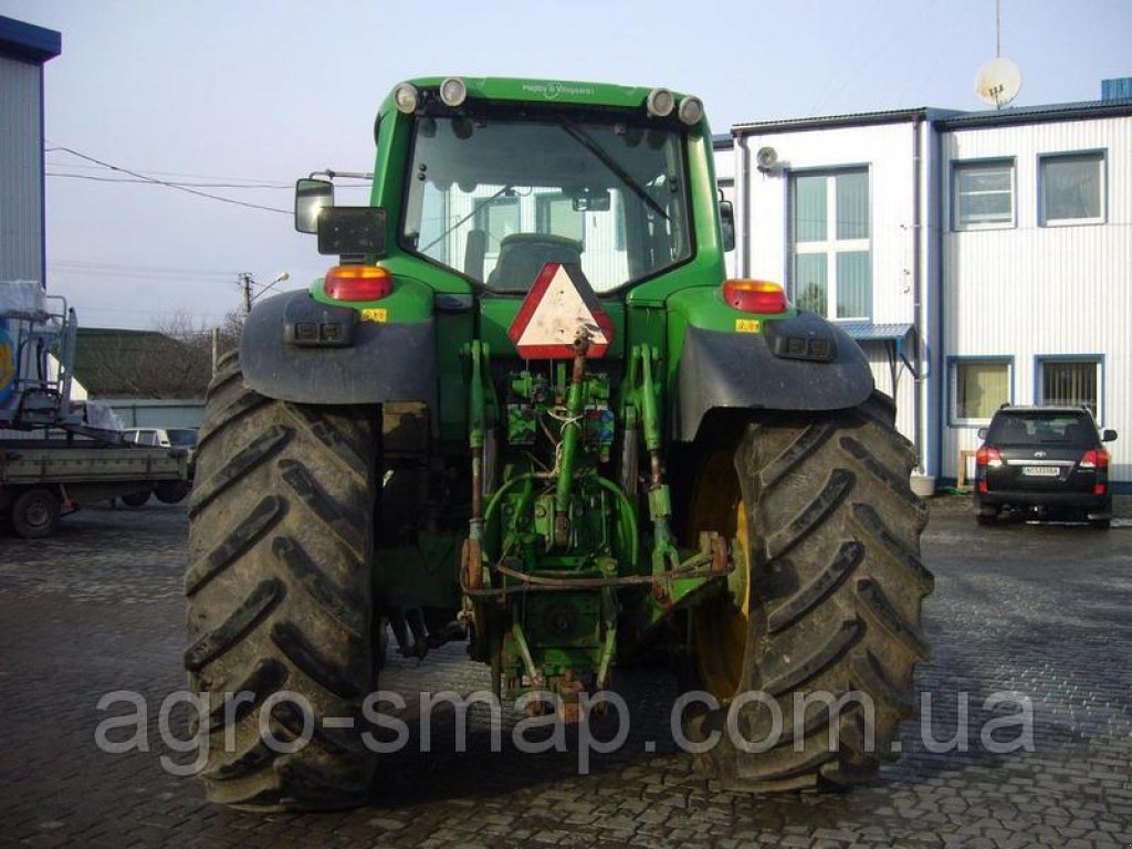 Oldtimer-Traktor des Typs John Deere 7530, Neumaschine in Горохів (Bild 5)
