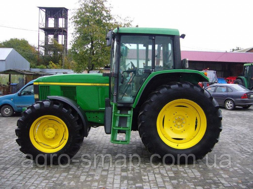 Oldtimer-Traktor des Typs John Deere 6610, Neumaschine in Горохів (Bild 7)