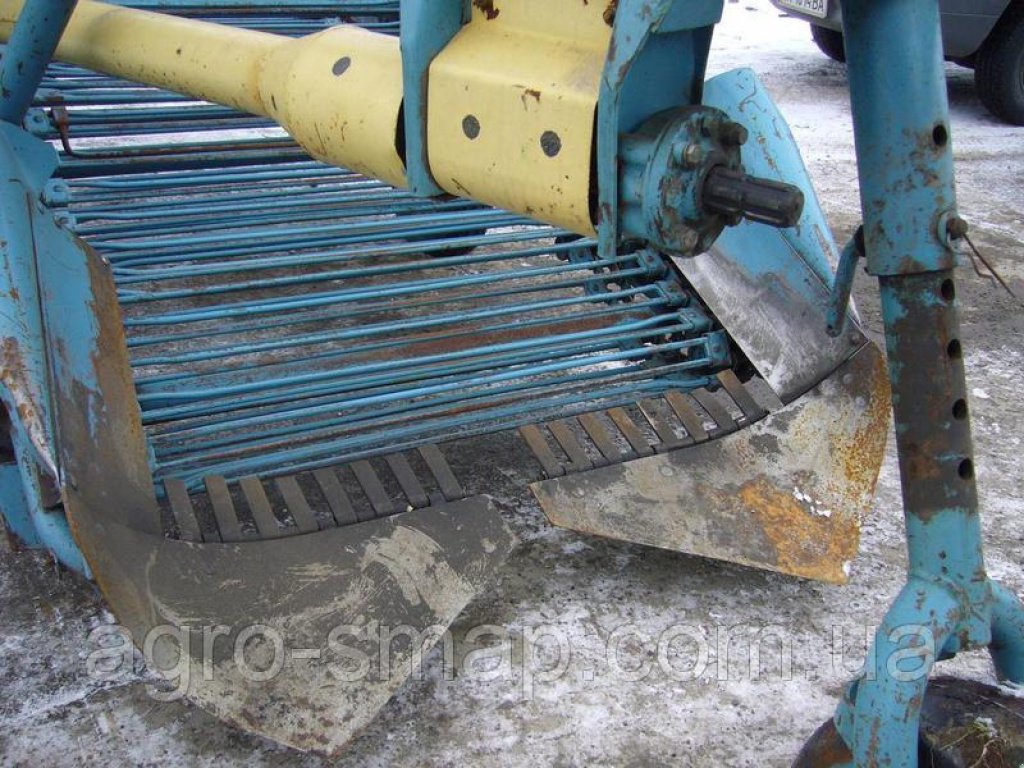 Kartoffelvollernter des Typs Agromet Anna Z-644,  in Горохів (Bild 7)