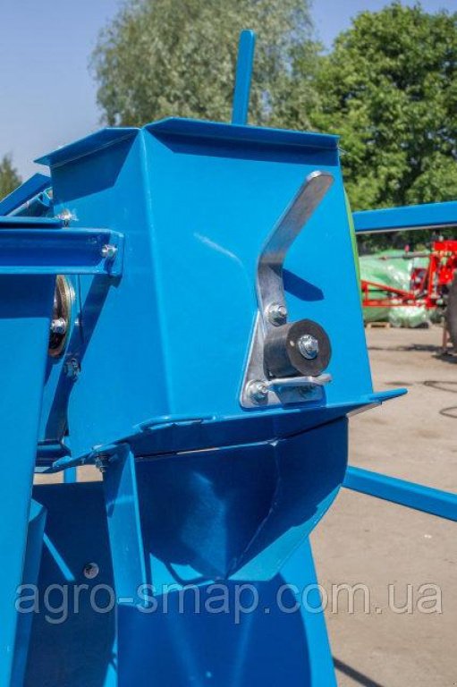 Kartoffelvollernter des Typs Krukowiak Pyrus II,  in Горохів (Bild 8)