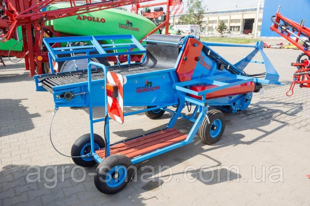 Kartoffelvollernter des Typs Krukowiak Mini Pyrus 1,  in Горохів (Bild 7)