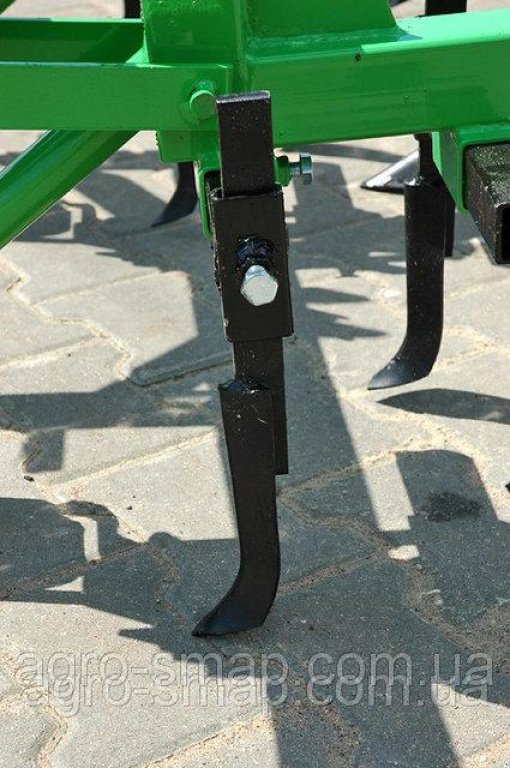 Dammformer des Typs BOMET P 475,  in Горохів (Bild 4)