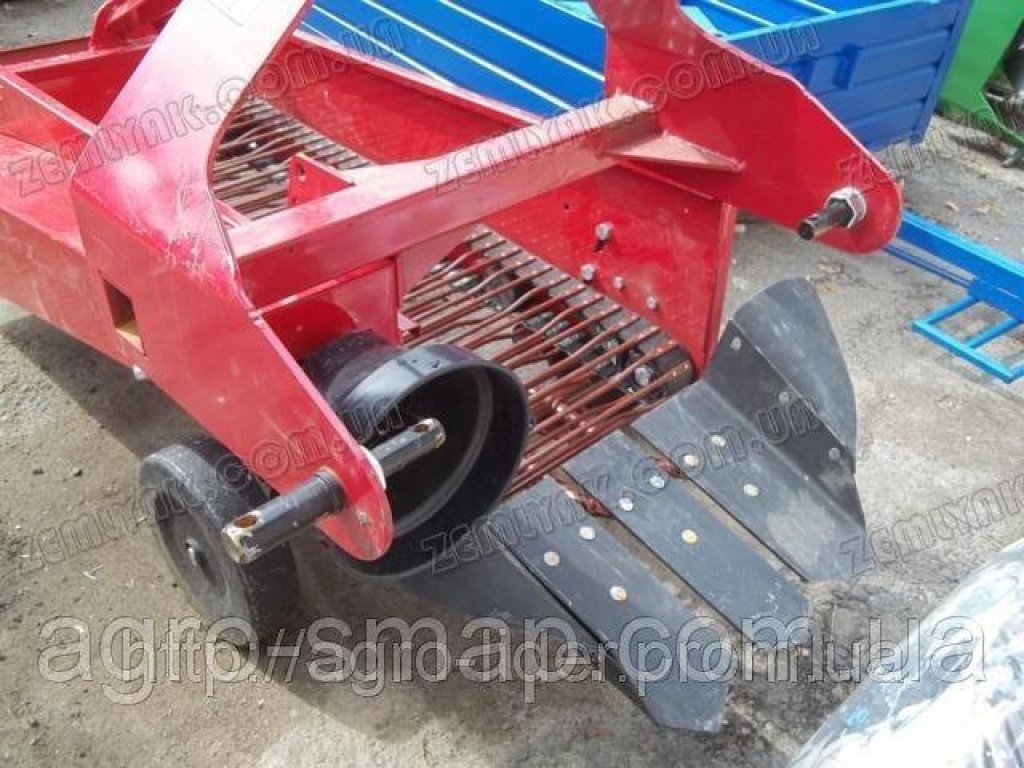 Kartoffelvollernter des Typs Wirax 1 / 0,625-0,675,  in Горохів (Bild 2)