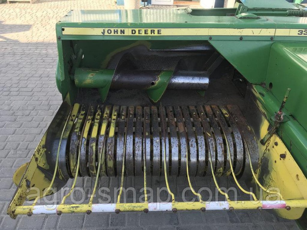 Hochdruckpresse des Typs John Deere 330,  in Горохів (Bild 3)