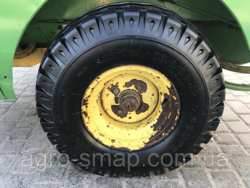 Hochdruckpresse des Typs John Deere 330,  in Горохів (Bild 5)