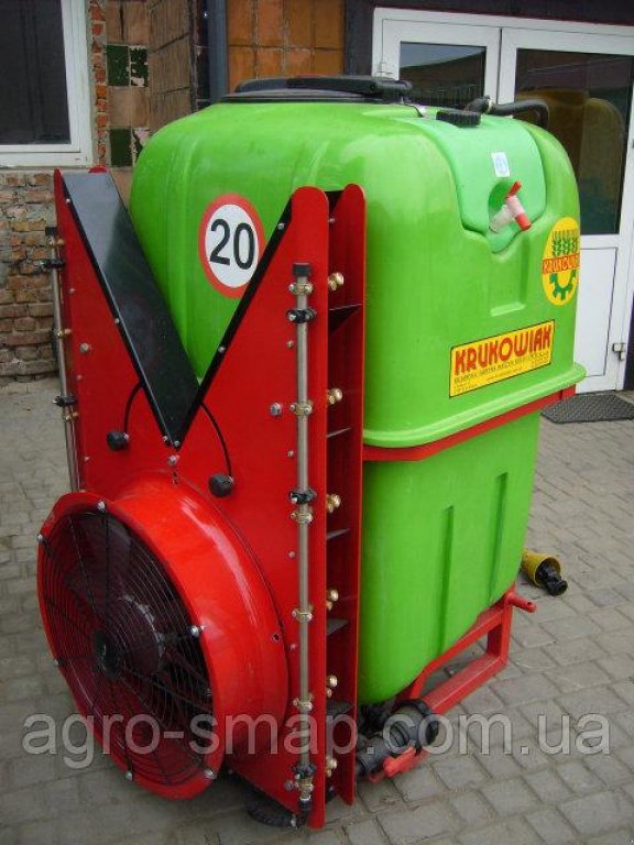 Anbauspritze des Typs Krukowiak Tajfun 600,  in Горохів (Bild 3)