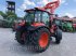 Oldtimer-Traktor des Typs Kubota M7060, Neumaschine in Горохів (Bild 5)