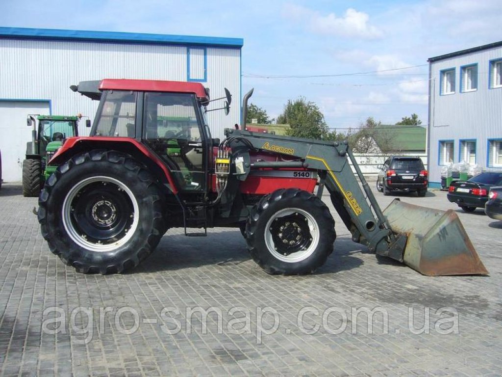 Oldtimer-Traktor des Typs Case IH Maxxum 5140, Neumaschine in Горохів (Bild 8)