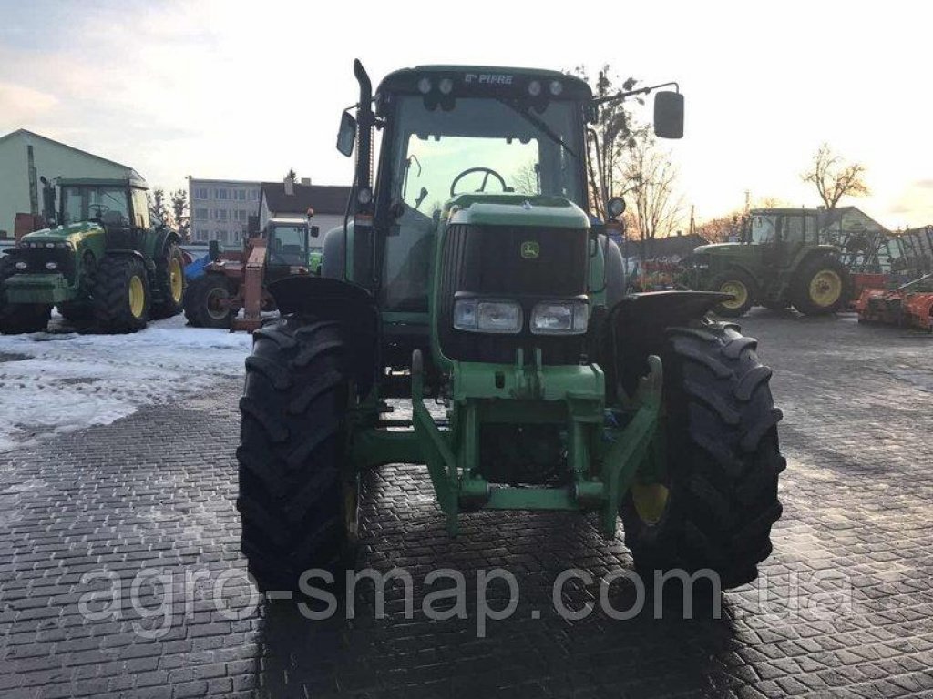Oldtimer-Traktor des Typs John Deere 6920S, Neumaschine in Горохів (Bild 7)