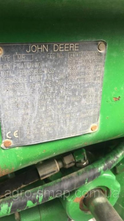 Oldtimer-Traktor des Typs John Deere 7810, Neumaschine in Горохів (Bild 2)