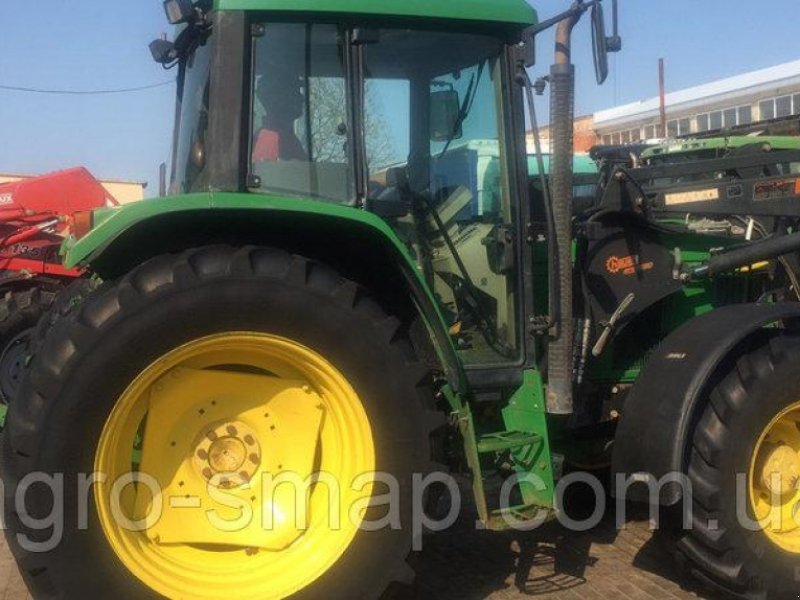 Oldtimer-Traktor des Typs John Deere 6410, Neumaschine in Горохів (Bild 1)