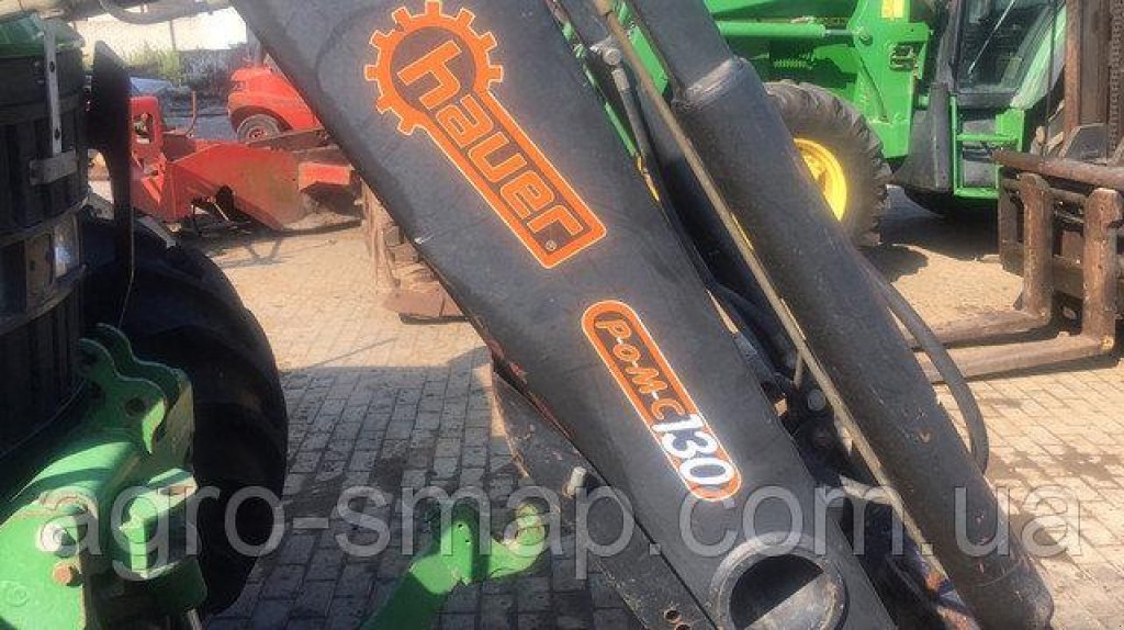 Oldtimer-Traktor des Typs John Deere 6410, Neumaschine in Горохів (Bild 5)