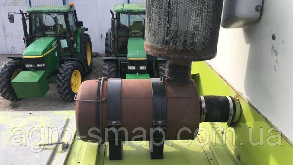 Oldtimer-Mähdrescher des Typs CLAAS Dominator 98,  in Горохів (Bild 3)