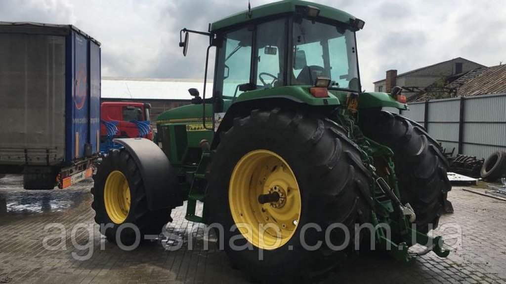 Oldtimer-Traktor des Typs John Deere 7700,  in Горохів (Bild 9)