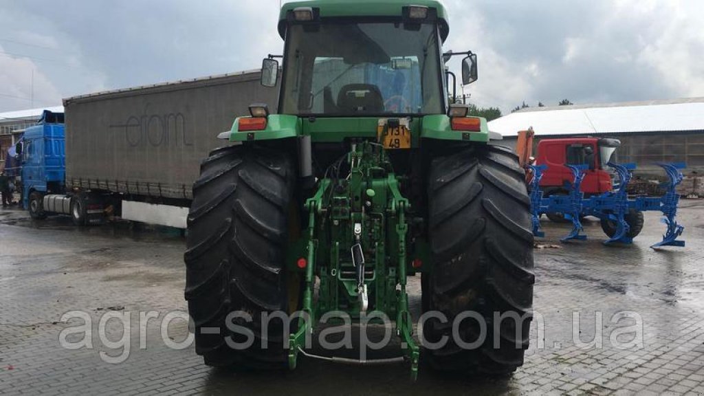 Oldtimer-Traktor des Typs John Deere 7700,  in Горохів (Bild 10)
