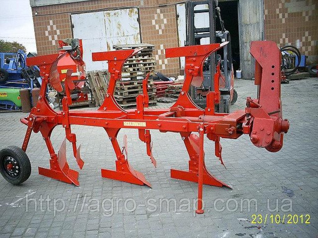 Scheibenpflug des Typs Niemeyer Vollymat Vario 3,  in Горохів (Bild 3)