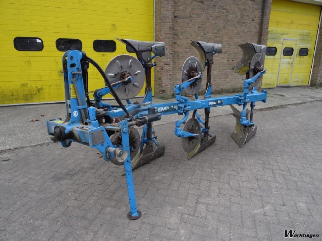 Scheibenpflug des Typs Lemken Opal 120,  in Не обрано (Bild 1)