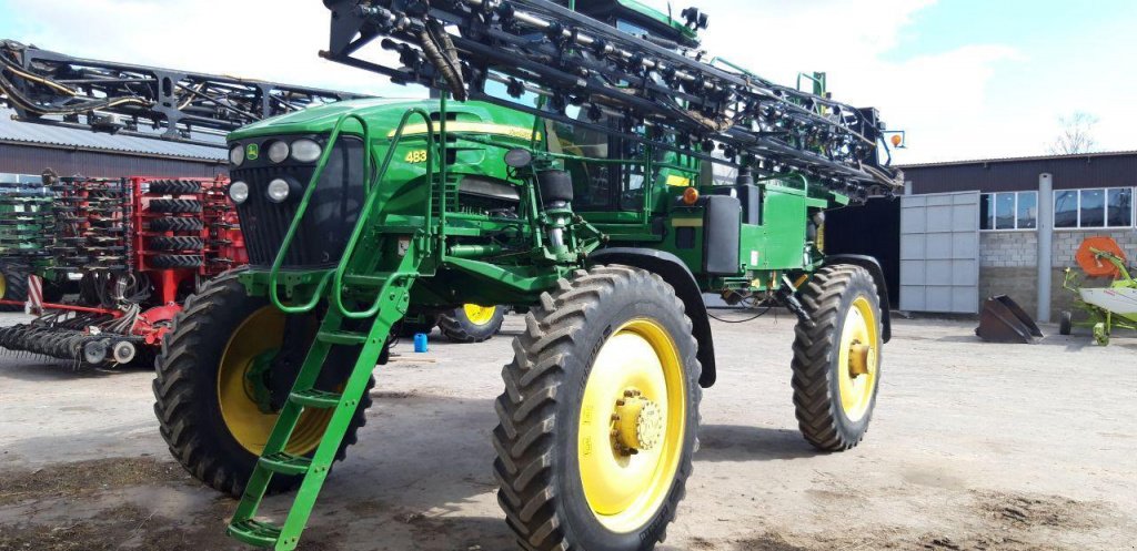 Selbstfahrspritze des Typs John Deere 4830, Gebrauchtmaschine in Рівне (Bild 1)