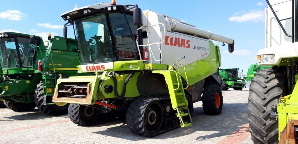 Oldtimer-Mähdrescher des Typs CLAAS Lexion 580 Terra Trac, Neumaschine in Рівне (Bild 1)