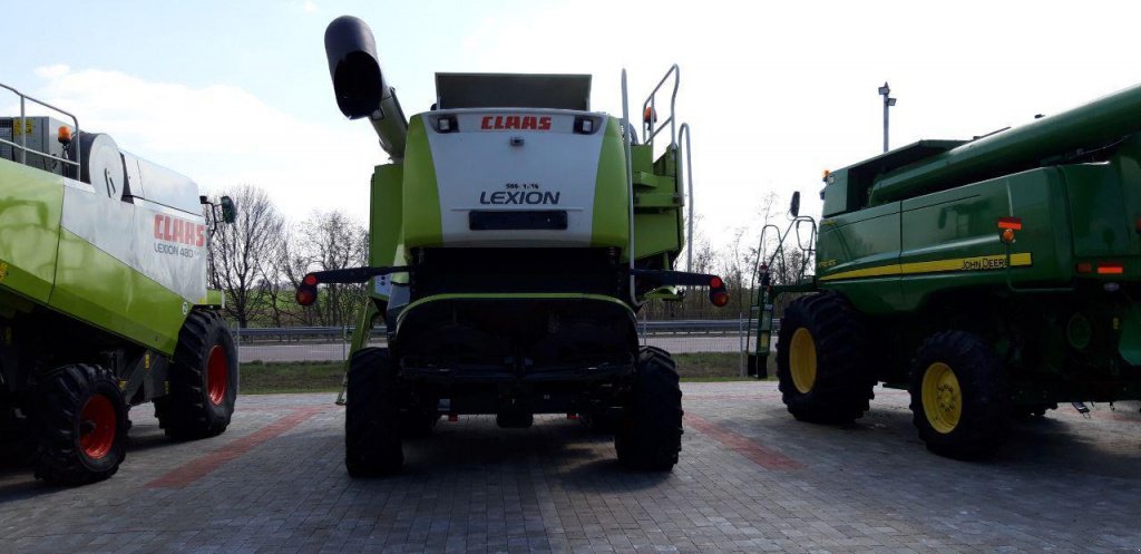 Oldtimer-Mähdrescher des Typs CLAAS Lexion 580 Terra Trac, Neumaschine in Рівне (Bild 5)