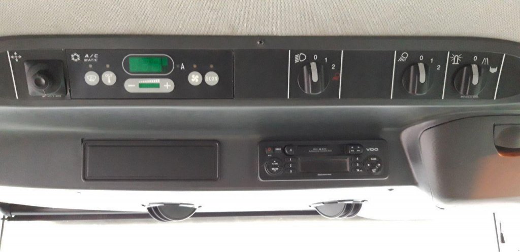 Oldtimer-Mähdrescher des Typs CLAAS Lexion 580, Neumaschine in Рівне (Bild 8)