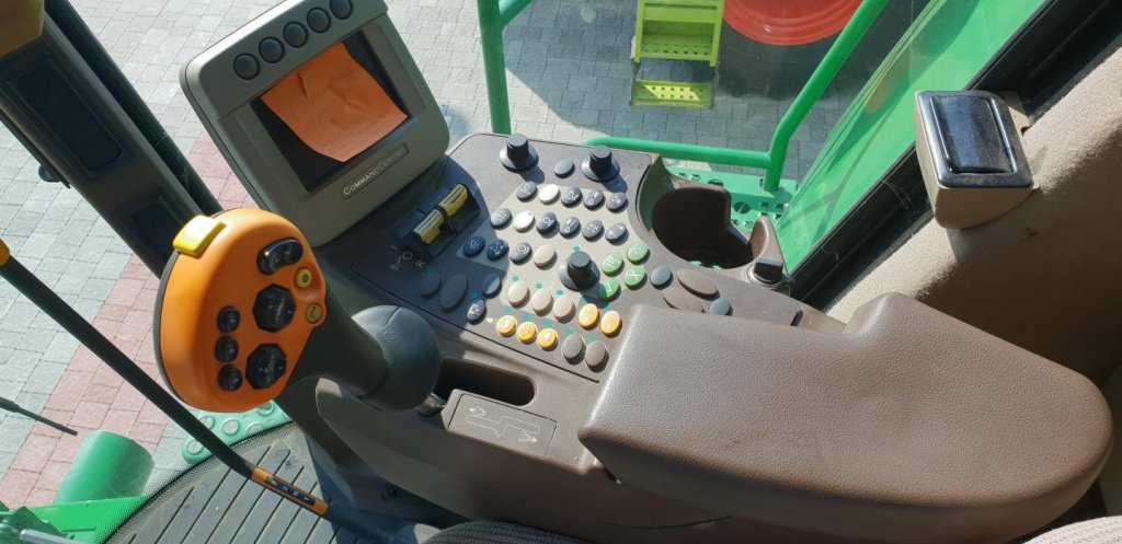 Oldtimer-Mähdrescher des Typs John Deere 9770 STS Bullet Rotor, Neumaschine in Рівне (Bild 13)