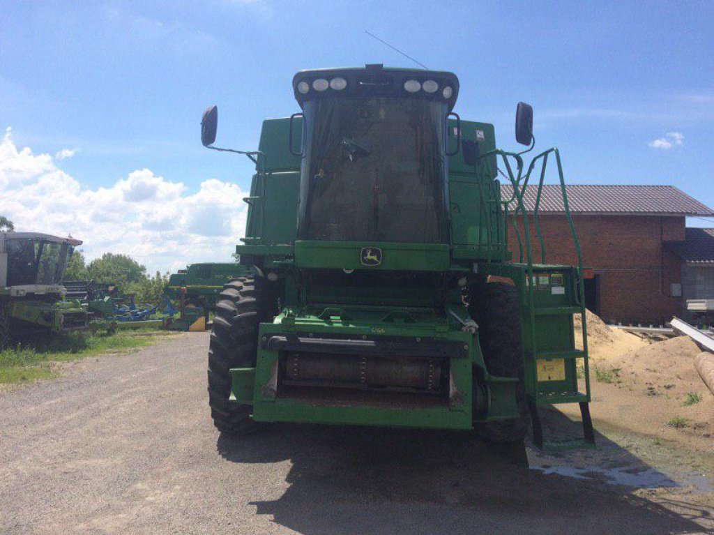 Oldtimer-Mähdrescher des Typs John Deere 9760 STS Bullet Rotor, Neumaschine in Рівне (Bild 3)