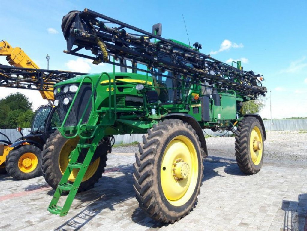 Selbstfahrspritze des Typs John Deere 4830, Neumaschine in Рівне (Bild 1)
